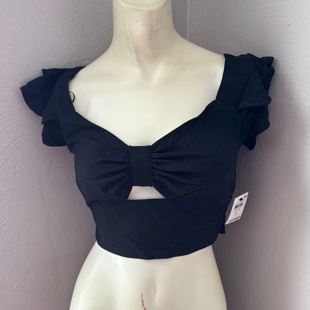 BAR lll cropped black blouse short sleeve size 0 NWT